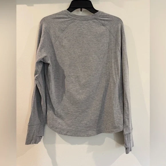 Coolibar Women's Gray Long Sleeve UPF Tee - Picture 2 of 5